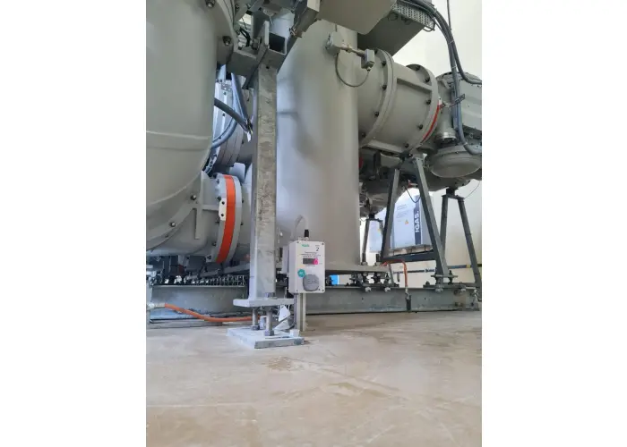 Газоанализатор стационарный ИГАС IR для измерения элегаза SF6, фреона и хладонов